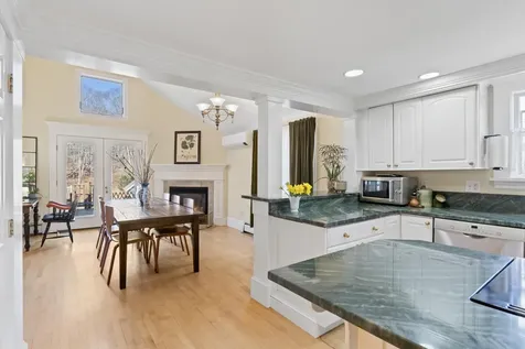 155 Pepperrell Road Kittery ME 03905