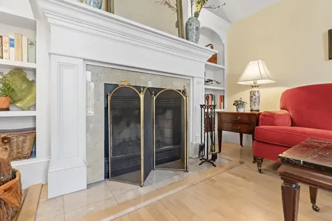 155 Pepperrell Road Kittery ME 03905