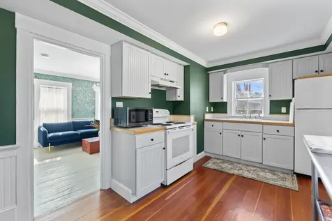 155 Pepperrell Road Kittery ME 03905