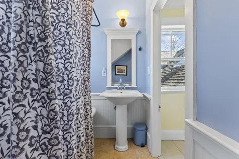 155 Pepperrell Road Kittery ME 03905
