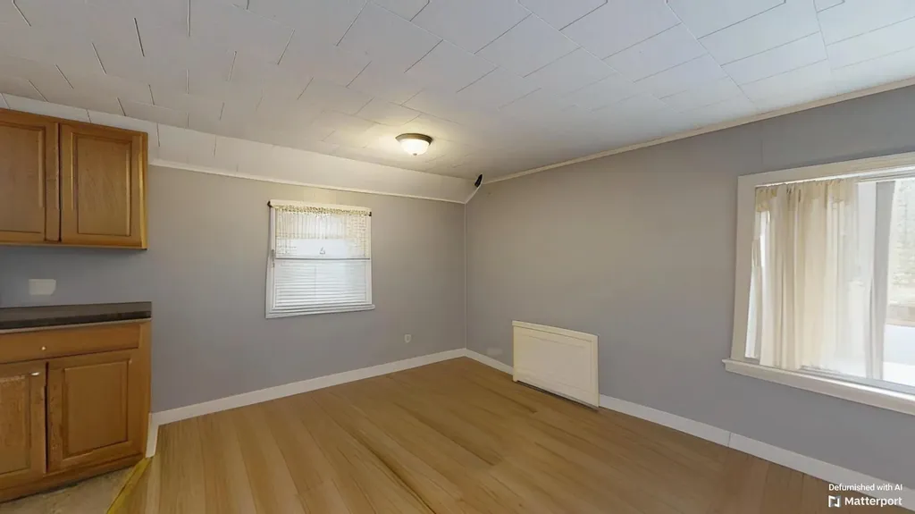 188 N Raymond Road Raymond ME 04071