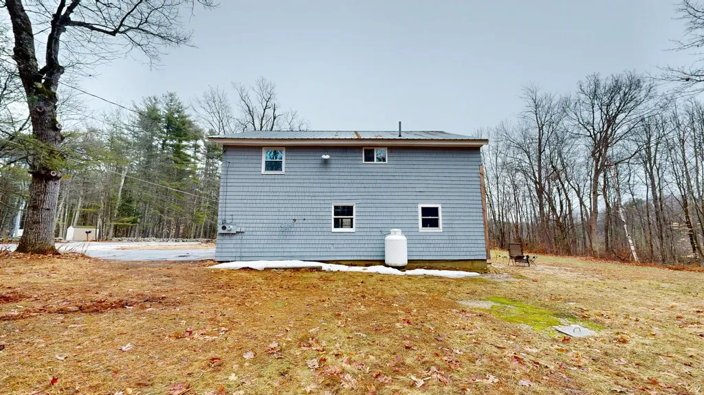 188 N Raymond Road Raymond ME 04071