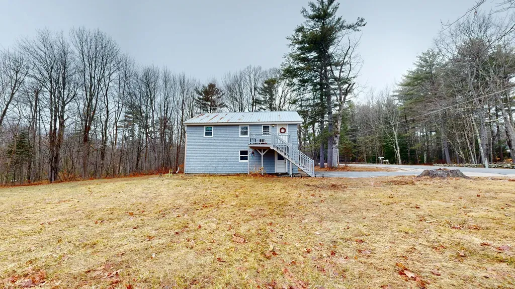 188 N Raymond Road Raymond ME 04071