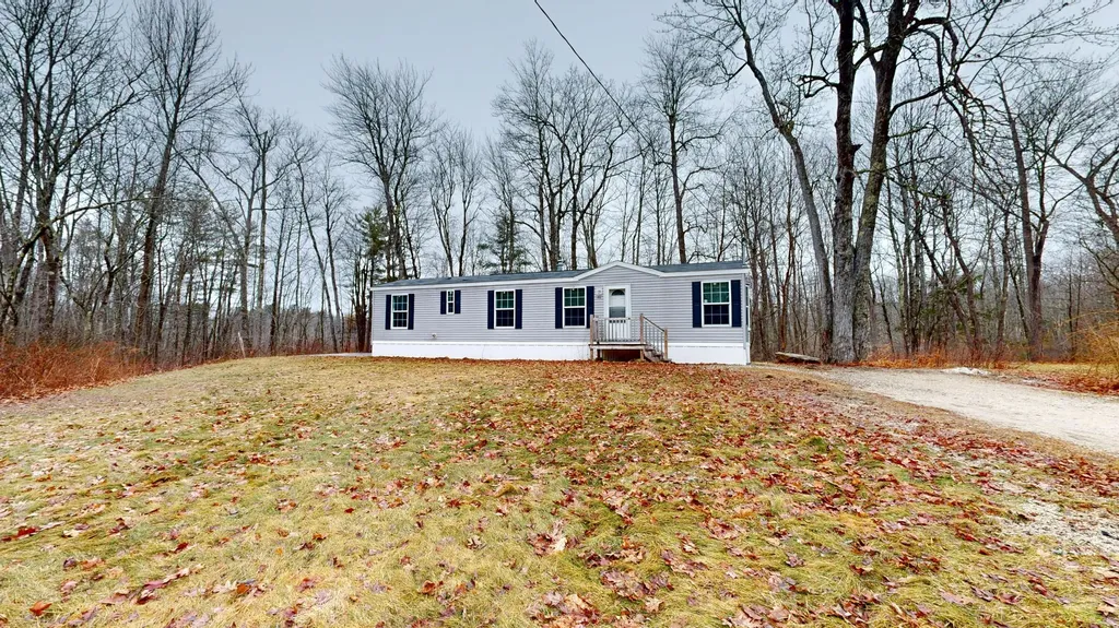 188 N Raymond Road Raymond ME 04071