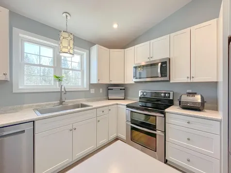 25 Meredith Drive Windham ME 04062