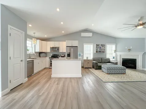 25 Meredith Drive Windham ME 04062