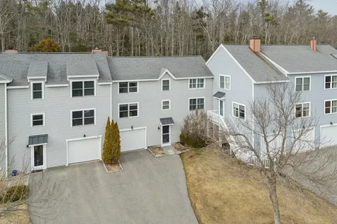 17 Ephraim Tyler Way Kennebunk ME 04043