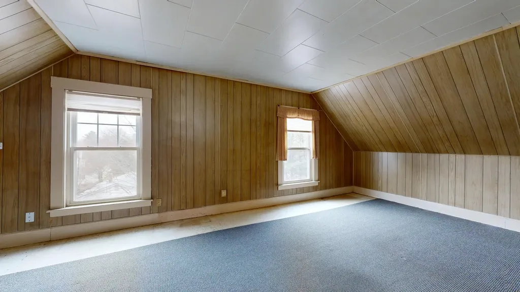 531 College Street Lewiston ME 04240