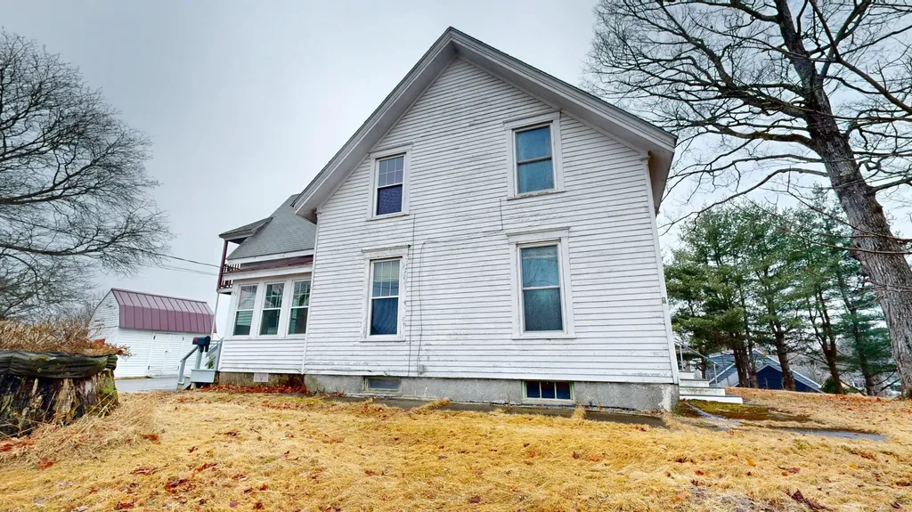 531 College Street Lewiston ME 04240