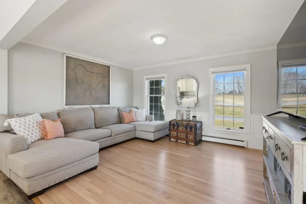 2 Muirfield Road Falmouth ME 04105