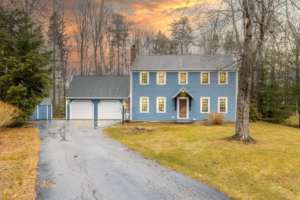 7 Hemlock Circle Scarborough ME 04074