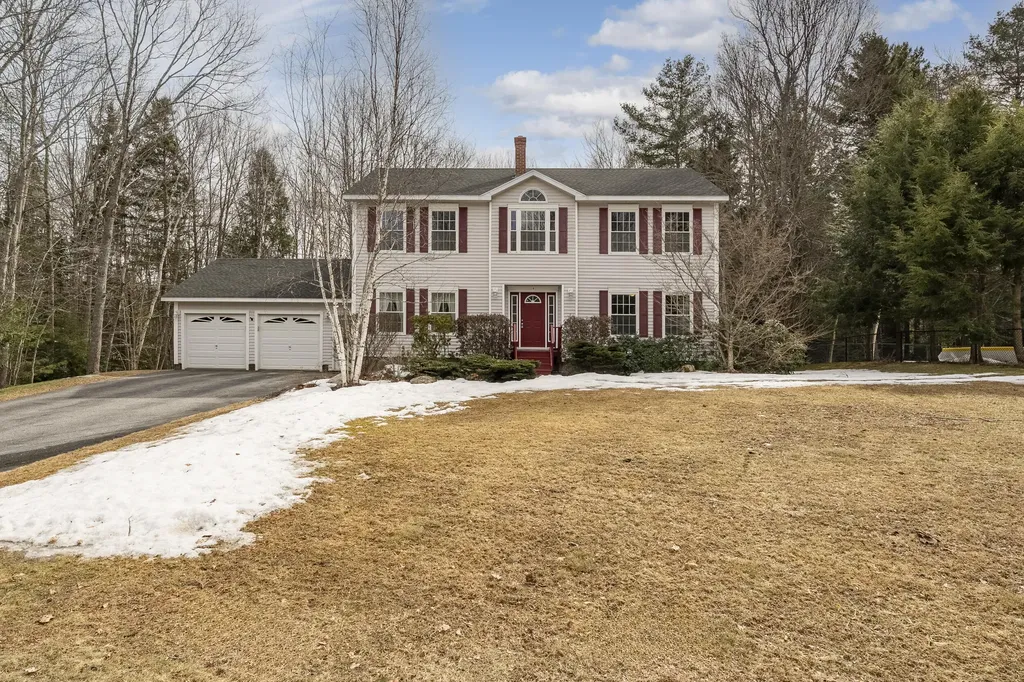 4 Parsons Farm Road Brunswick ME 04011