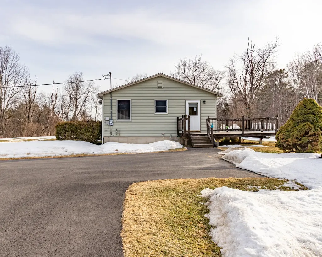 432 Back Winterport Road Hampden ME 04444