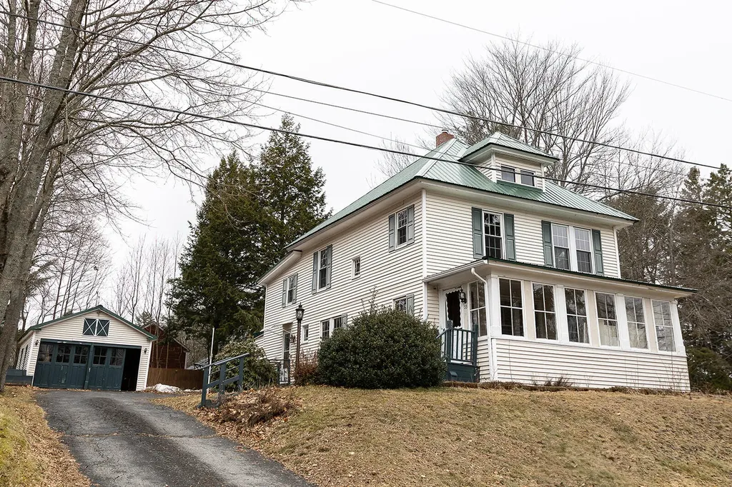 53 Hillside Avenue Old Town ME 04468
