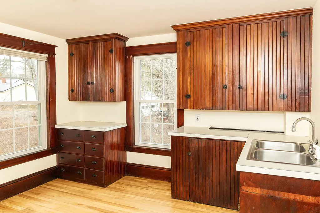 53 Hillside Avenue Old Town ME 04468