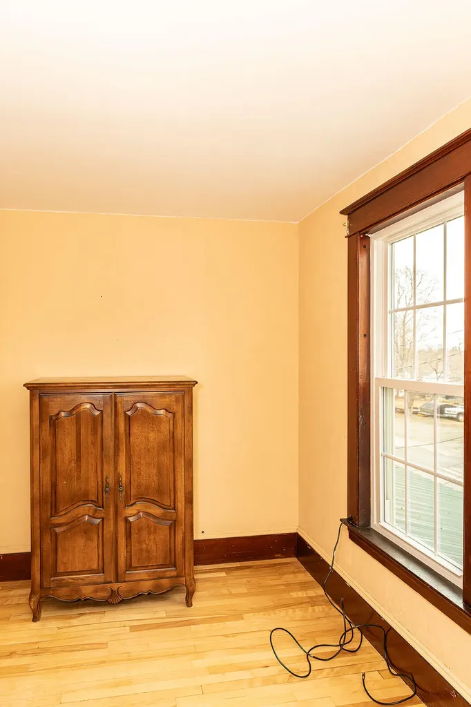 53 Hillside Avenue Old Town ME 04468