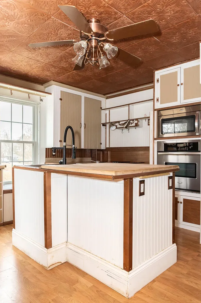 53 Hillside Avenue Old Town ME 04468