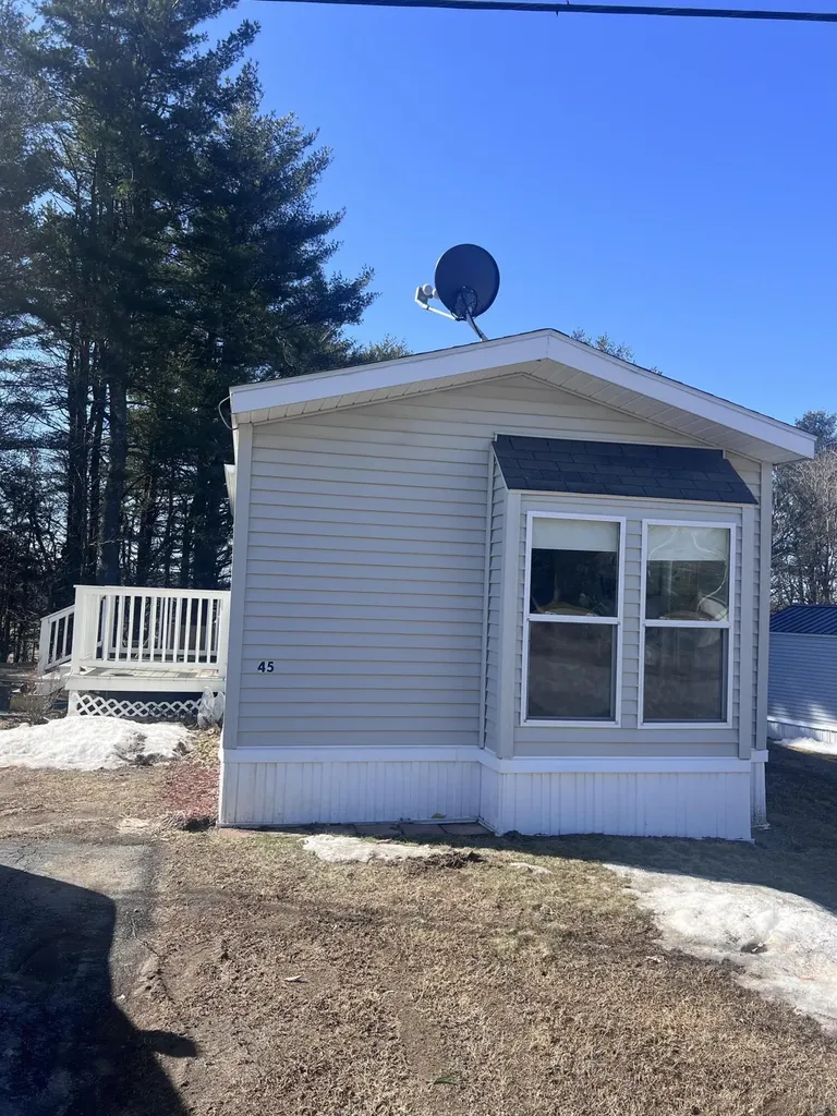 45 Hillside Drive Sabattus ME 04280