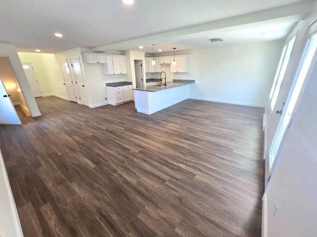 19 Signal Street Sanford ME 04083