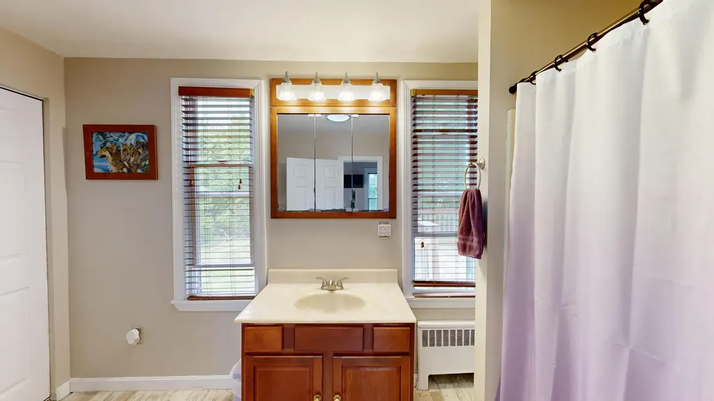 524 Turner Street Auburn ME 04210