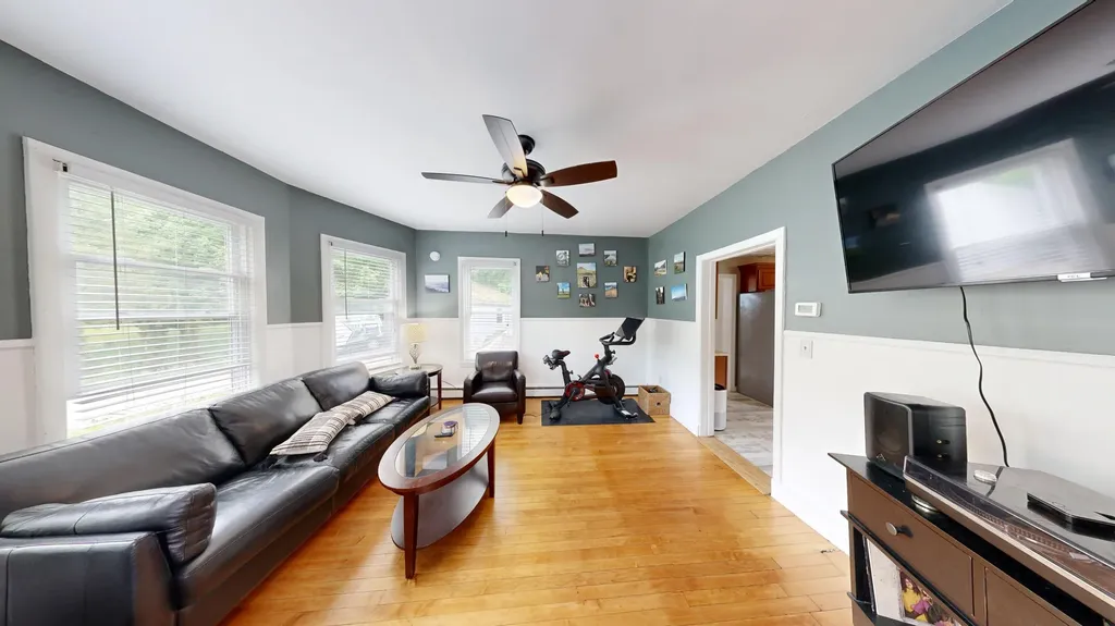 524 Turner Street Auburn ME 04210