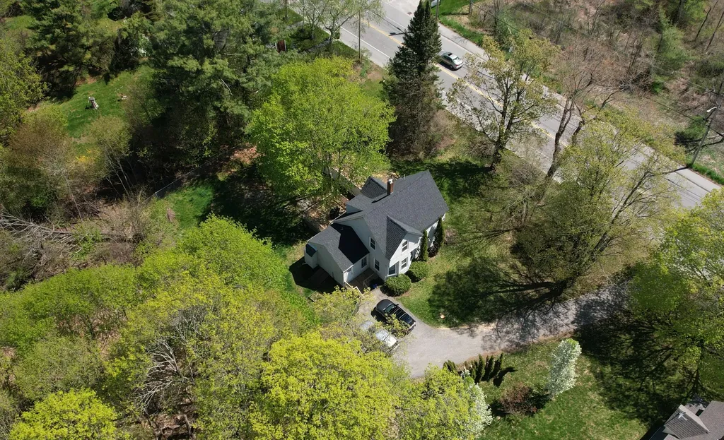 524 Turner Street Auburn ME 04210
