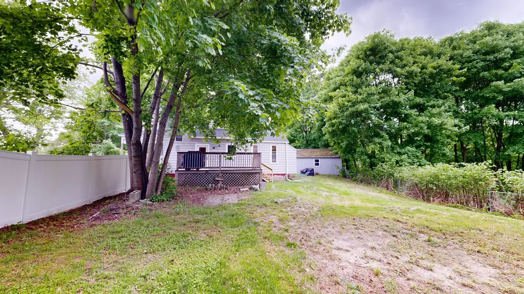 524 Turner Street Auburn ME 04210