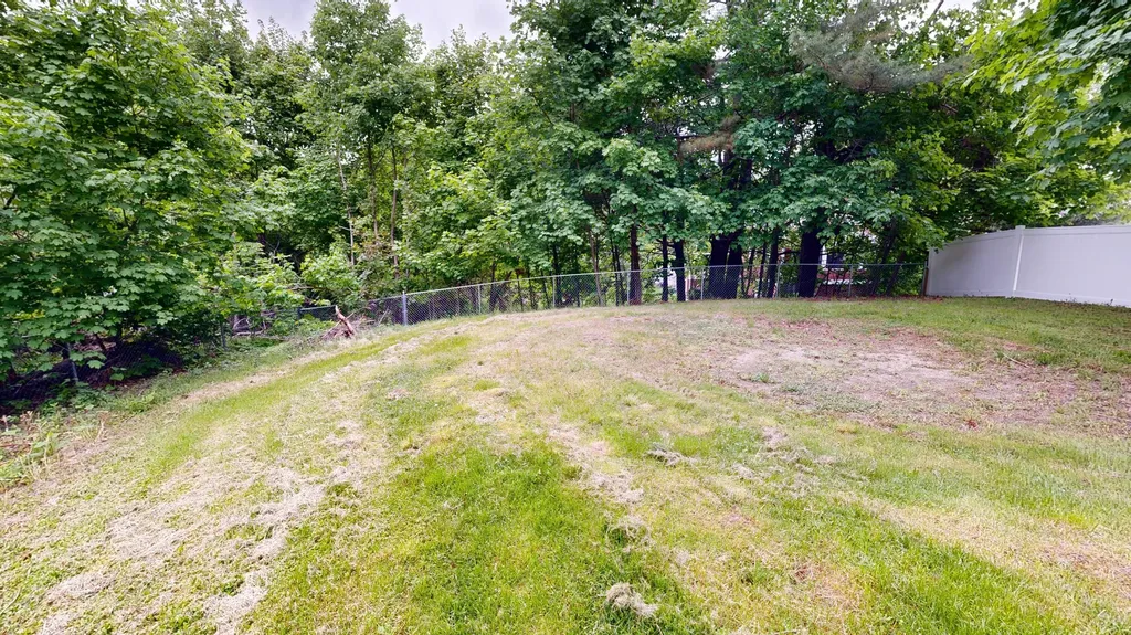 524 Turner Street Auburn ME 04210