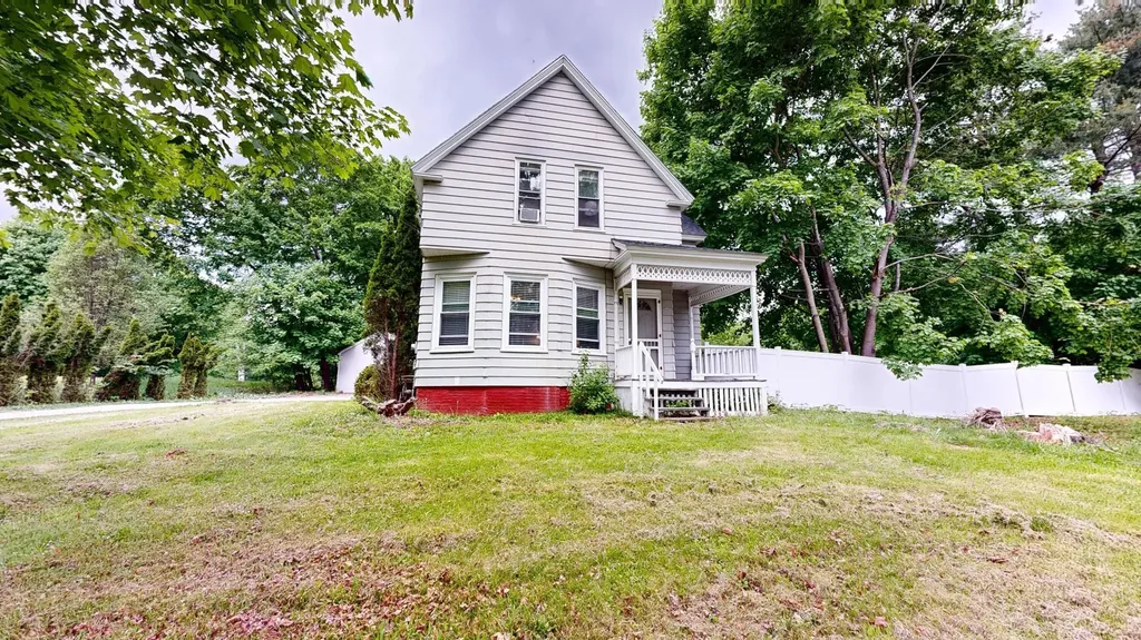 524 Turner Street Auburn ME 04210