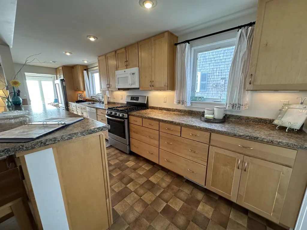 95 Atlantic Avenue Wells ME 04090