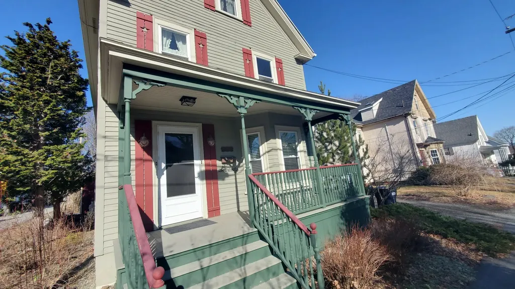 70 Wing Street Bangor ME 04401