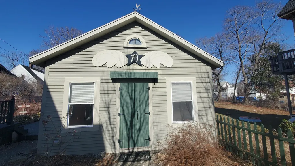 70 Wing Street Bangor ME 04401