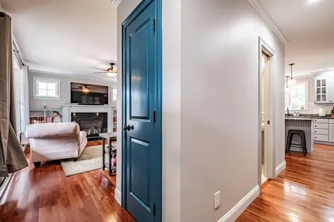 39 Aster Lane Cape Elizabeth ME 04107