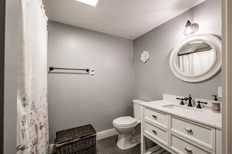 39 Aster Lane Cape Elizabeth ME 04107