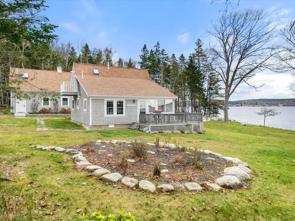 22 Longview Lane Deer Isle ME 04627