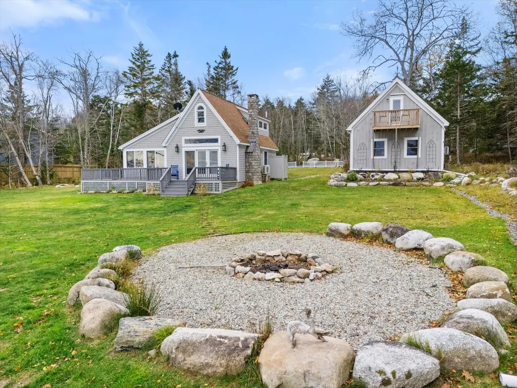 22 Longview Lane Deer Isle ME 04627