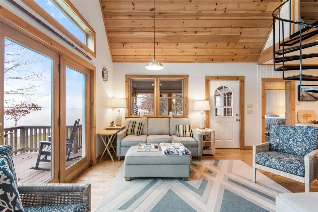 22 Longview Lane Deer Isle ME 04627