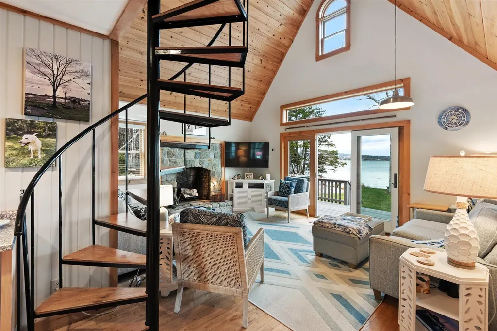 22 Longview Lane Deer Isle ME 04627