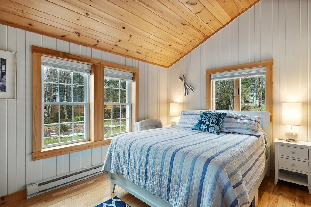 22 Longview Lane Deer Isle ME 04627