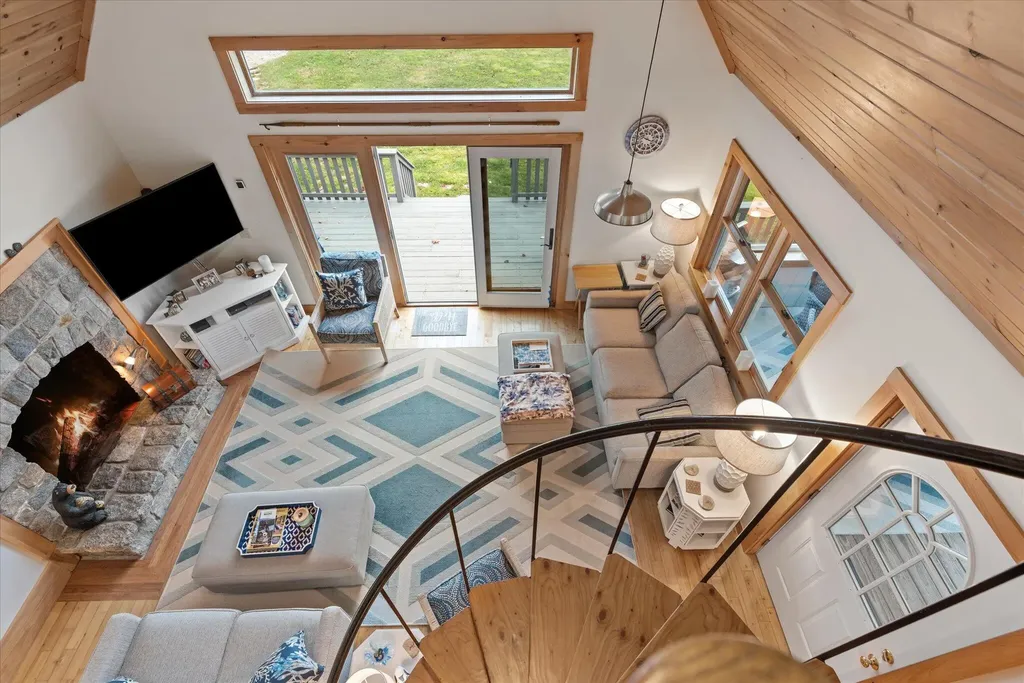 22 Longview Lane Deer Isle ME 04627