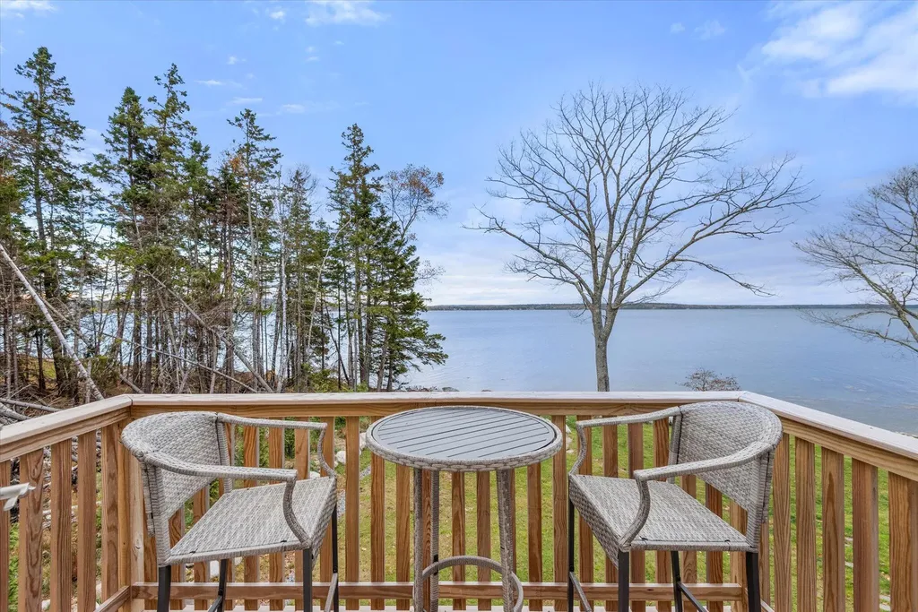 22 Longview Lane Deer Isle ME 04627