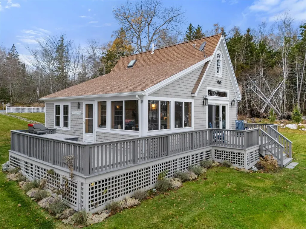 22 Longview Lane Deer Isle ME 04627