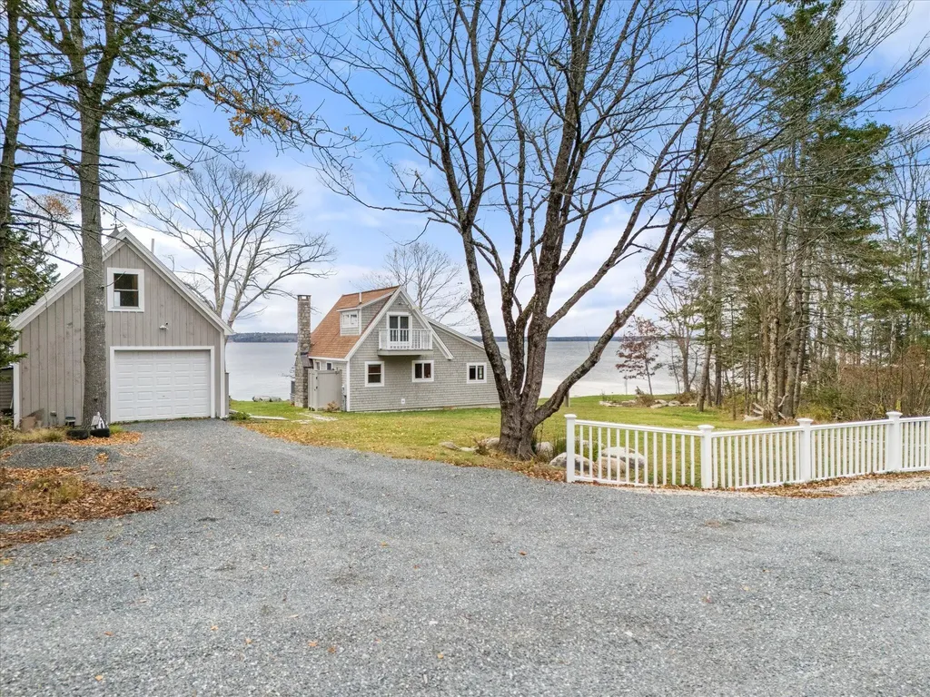 22 Longview Lane Deer Isle ME 04627