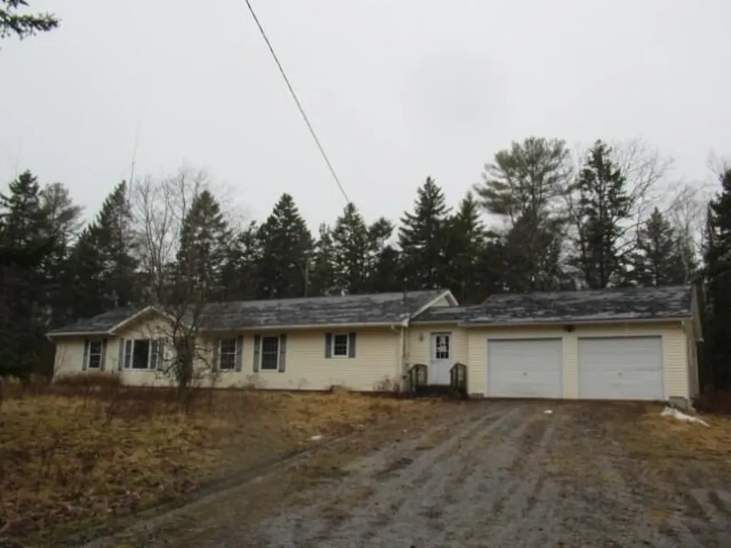 58 Ryans Lane Cushing ME 04563