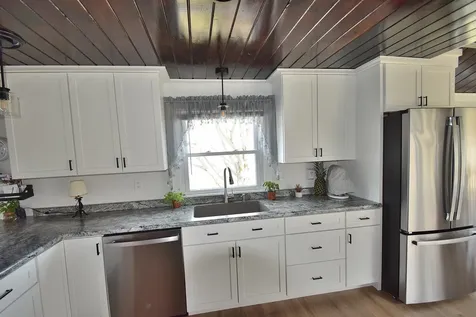 1272 Long Plains Road Buxton ME 04093