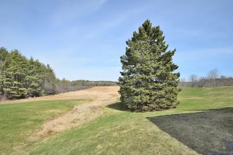 1272 Long Plains Road Buxton ME 04093