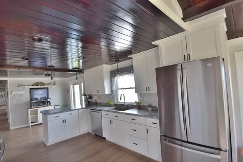 1272 Long Plains Road Buxton ME 04093