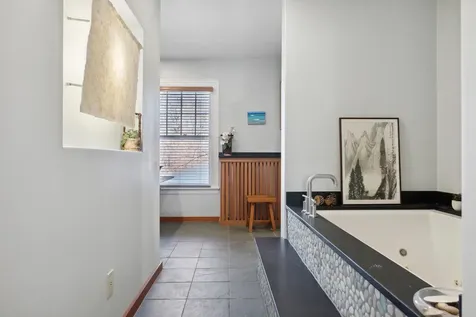 22 Clifford Street Portland ME 04102