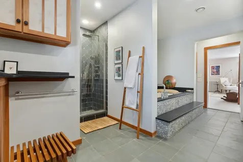 22 Clifford Street Portland ME 04102
