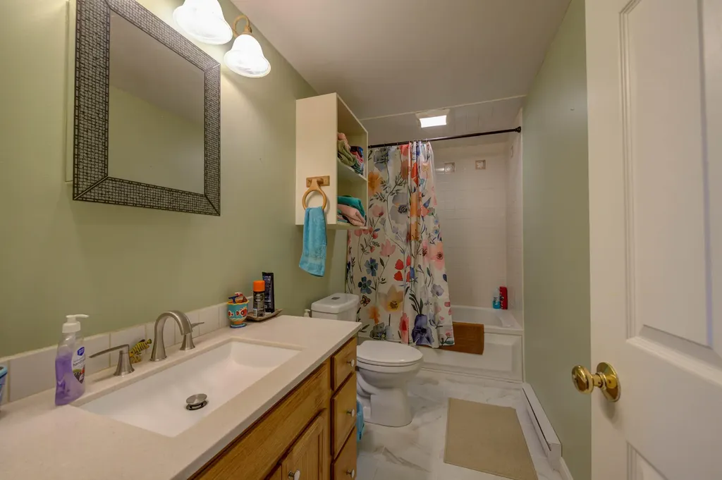 25 Abby Lane Gray ME 04039